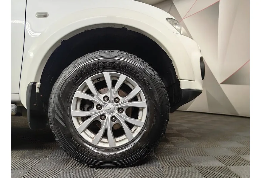 LIVE. Слайд №16