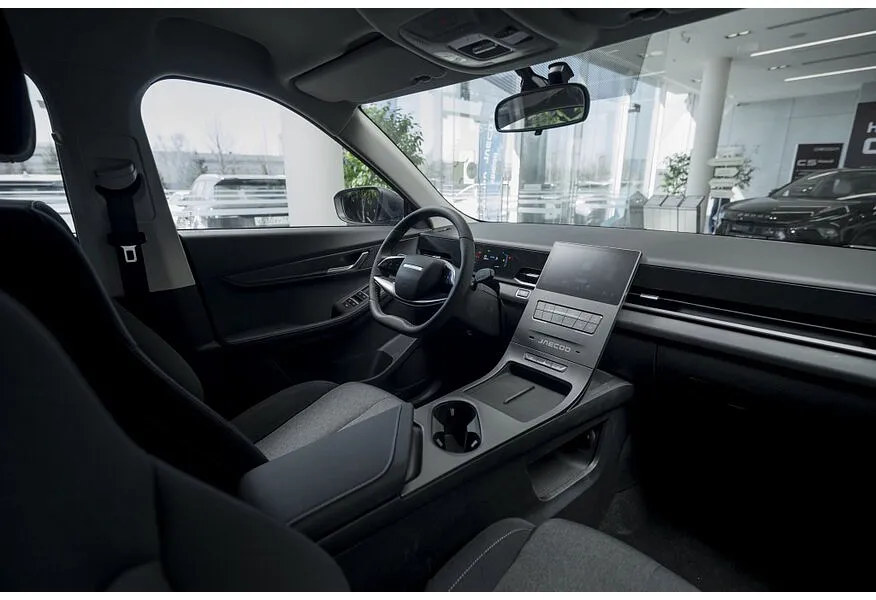 JAECOO J6 1.5T DCT 2WD (147 л.с.) Престиж Серый в АВИЛОН. Слайд №10