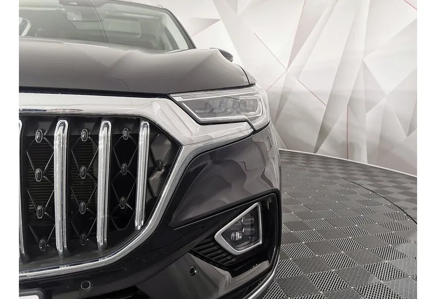 Hongqi HS5 2.0 AT 4WD (224 л.с.) Comfort Черный в АВИЛОН. Слайд №10