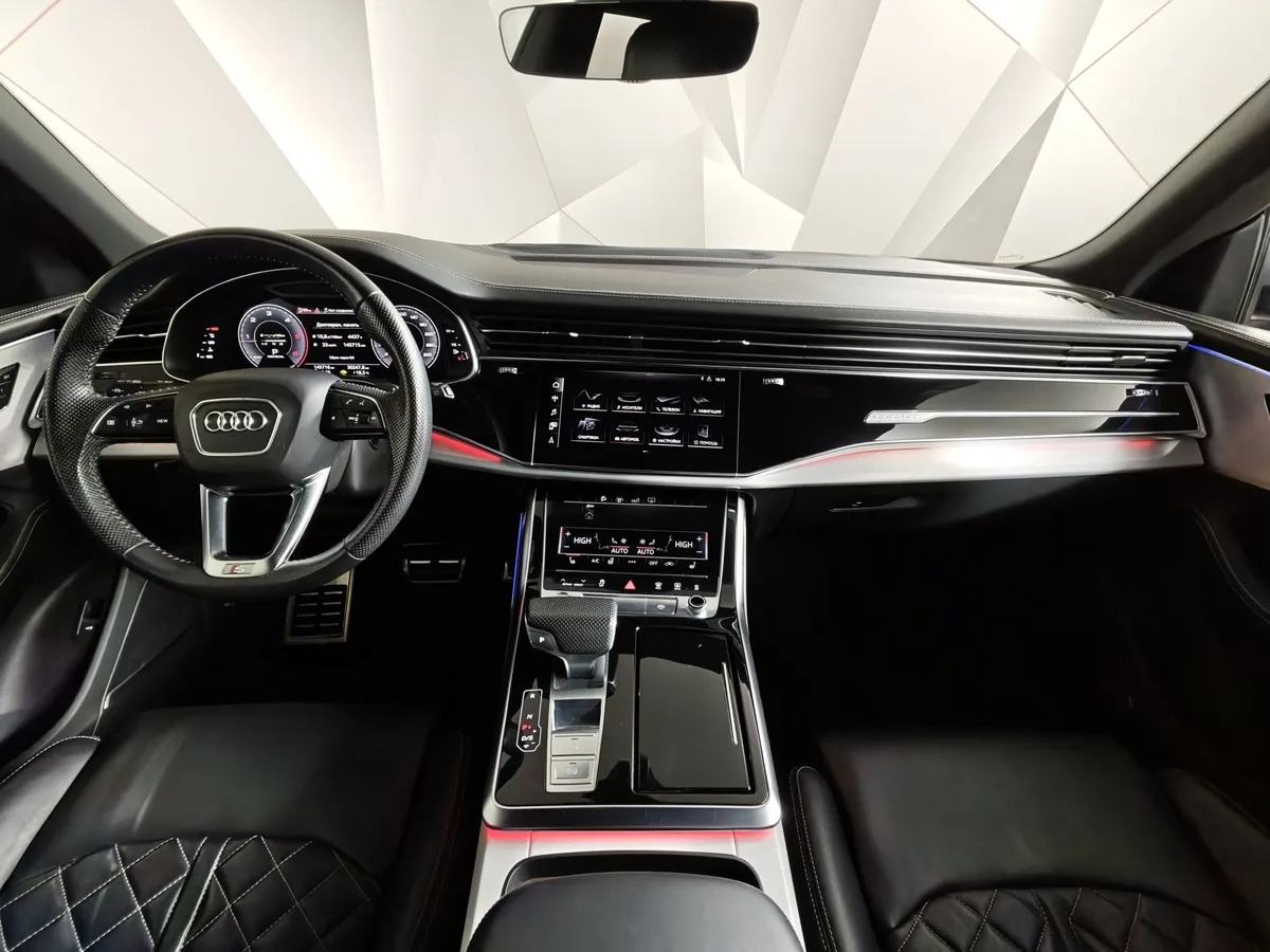 Audi Q8 45 TDI Tiptronic quattro (249 л.с.) Синий в АВИЛОН. Слайд №14