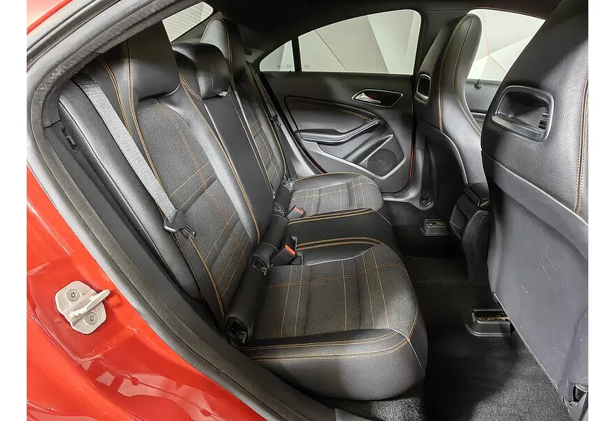 АВИЛОН - Mercedes-Benz CLA 200 7G-DCT (156 л.с.) Красный - slide 10