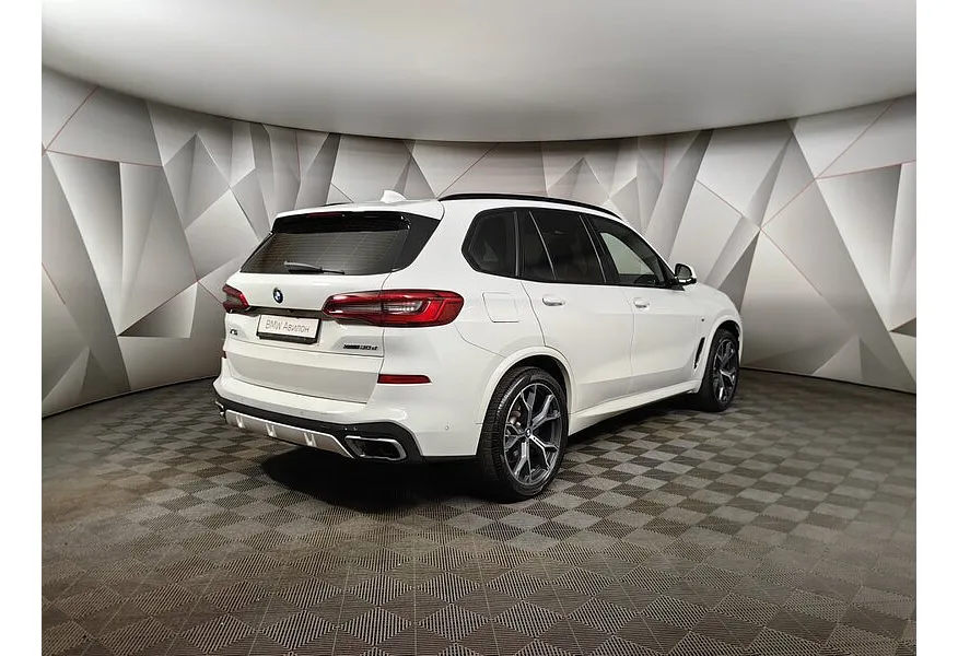 BMW X5 xDrive30d Steptronic (249 л.с.) Белый в АВИЛОН. Слайд №2