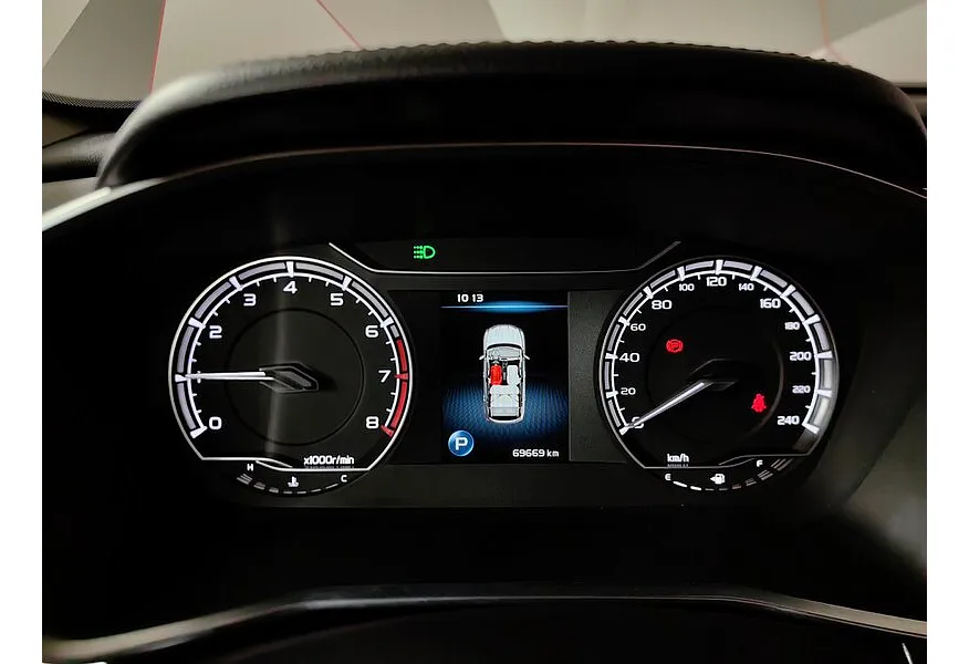 Geely Coolray 1.5T 7DCT 2WD (150 л.с.) Comfort Черный в АВИЛОН. Слайд №18