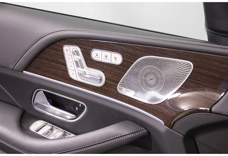 Mercedes-Benz GLS 63 4MATIC PLUS 9G-TRONIC (612 л.с.) Белый в АВИЛОН. Слайд №16