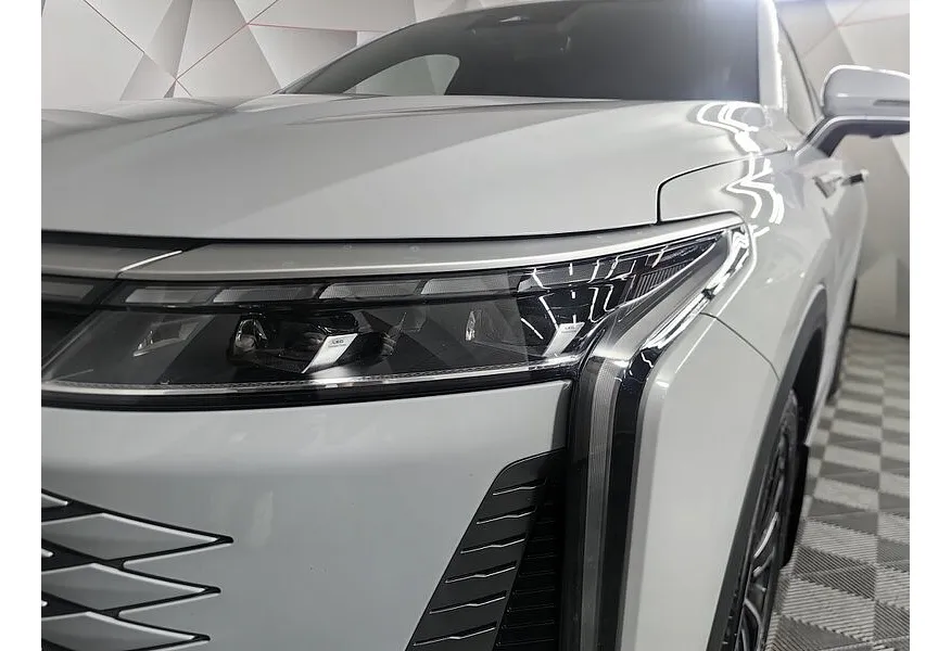 EXEED RX 2.0T DCT 4WD (249 л.с.) Prestige Серый в АВИЛОН. Слайд №10