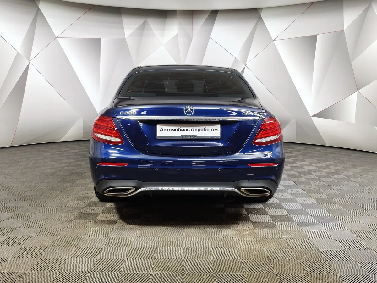 Mercedes-Benz E-Класс E 200 T BlueEfficiency 7G-Tronic Plus (184 л.с.) Белый в АВИЛОН. Слайд №8