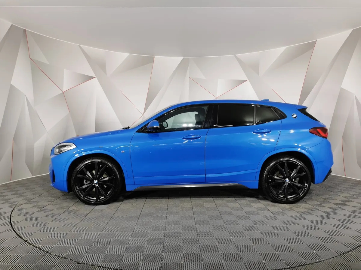 BMW X2 18d xDrive AT (150 л.с.) M Sport Синий в АВИЛОН. Слайд №5