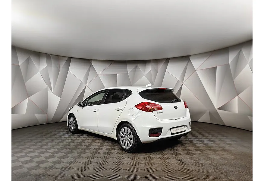 Kia Ceed 1.6 AT (130 л.с.) Comfort Белый в АВИЛОН. Слайд №4