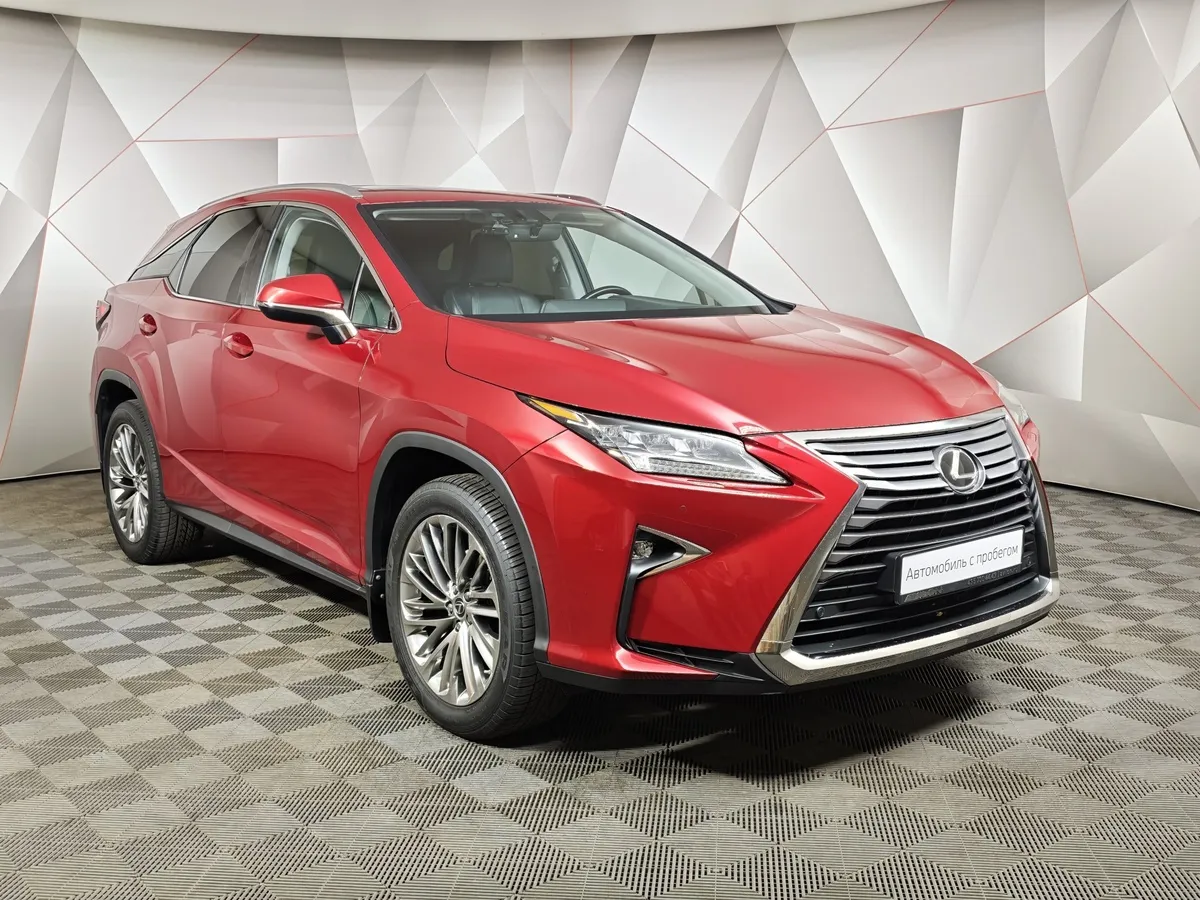 Lexus RX 200t AT AWD (238 л.с.) Executive Красный в АВИЛОН. Слайд №3