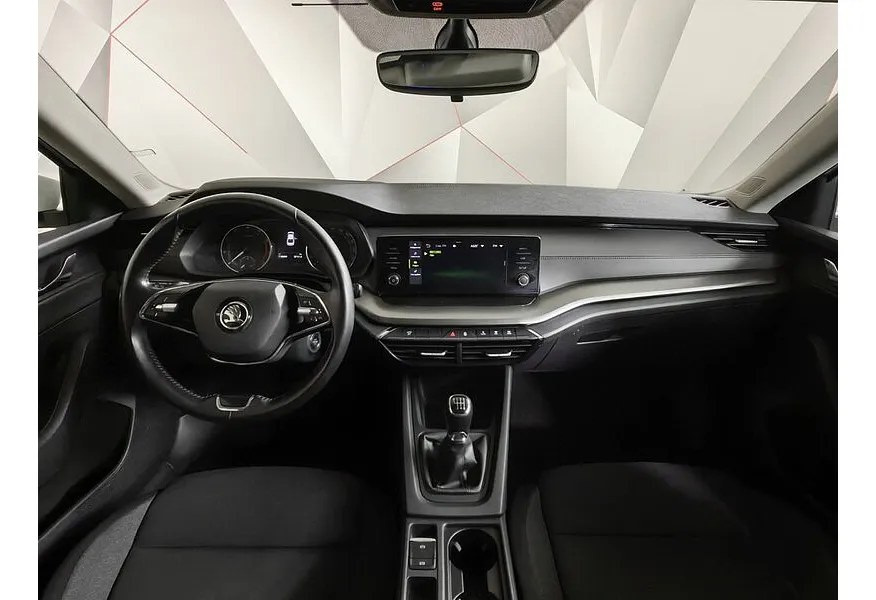 Skoda Octavia 1.4 MT FWD (150 л.с.) Белый в АВИЛОН. Слайд №13