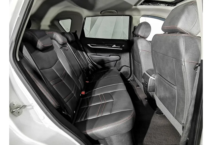 Dongfeng AX7 2.0 AТ CVVT (140 л.с.) Белый в АВИЛОН. Слайд №17