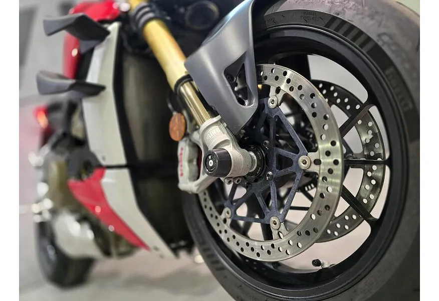 АВИЛОН - Ducati Streetfighter V4 1103 Красный - slide 13