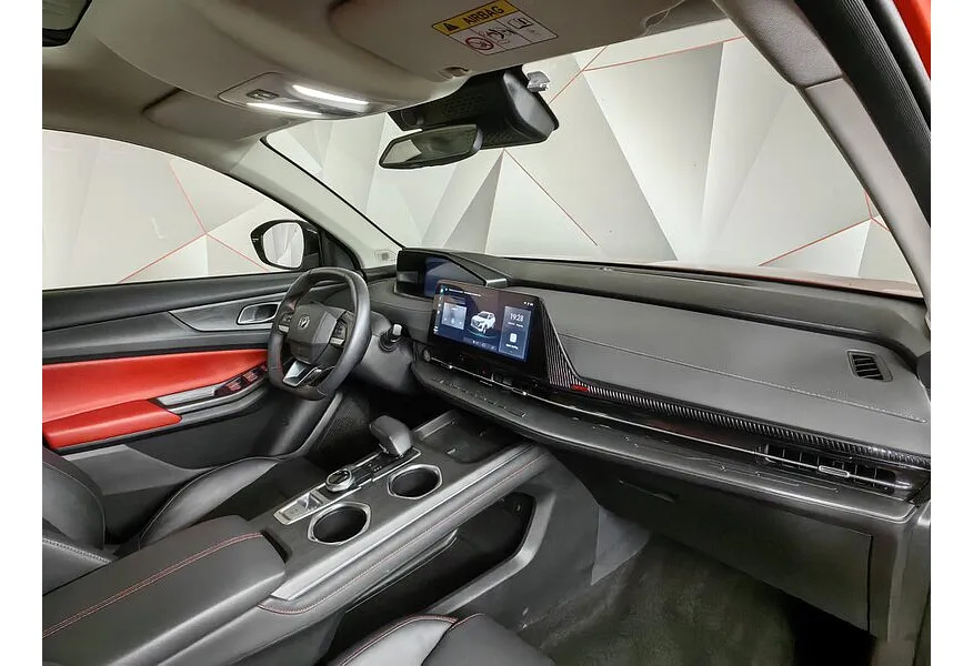 Changan CS55PLUS 1.5T 7DCT (180 л.с.) Tech Красный в АВИЛОН. Слайд №13