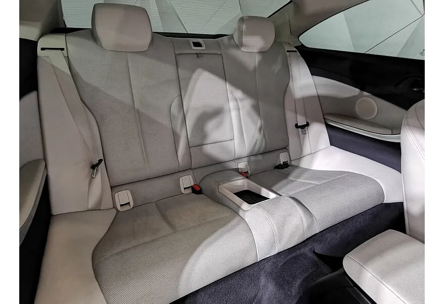 BMW 4 серия 428i xDrive AT (245 л.с.) Черный в АВИЛОН. Слайд №7