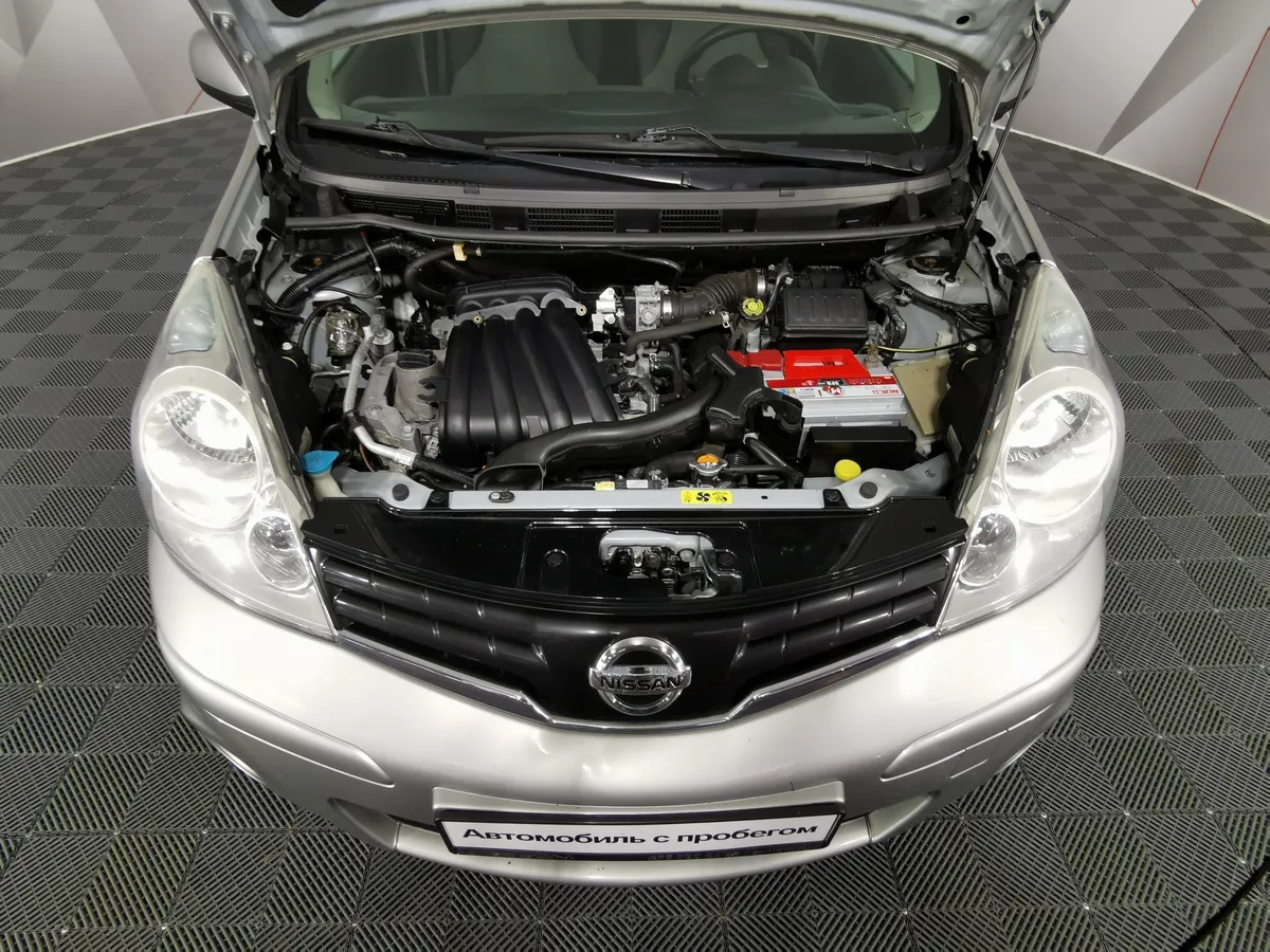 Nissan Note 1.6 MT (110 л.с.) Comfort Серебристый в АВИЛОН. Слайд №11