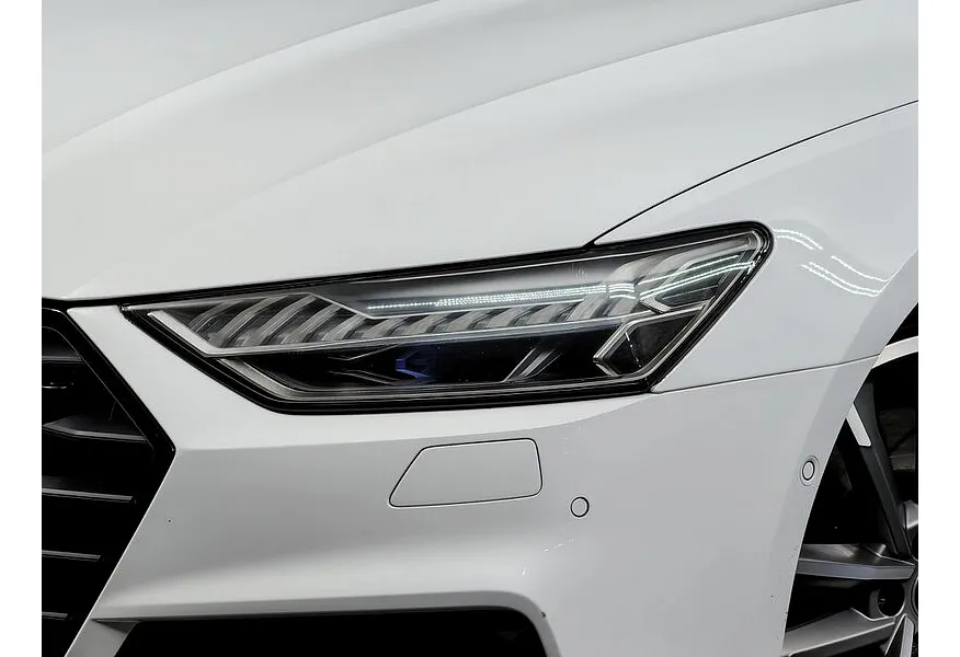 Audi A7 55 TFSI quattro S tronic (340 л.с.) Белый в АВИЛОН. Слайд №10