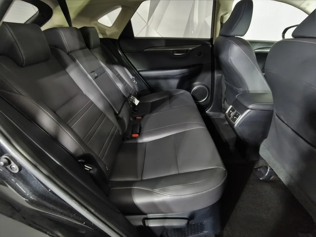 Lexus NX 200t АТ AWD (238 л.с.) Черный в АВИЛОН. Слайд №15