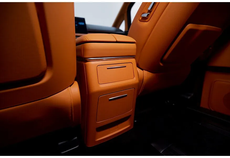 WEY 80 1.5T PHEV AT 4WD (487 л.с.) Premium Черный в АВИЛОН. Слайд №20