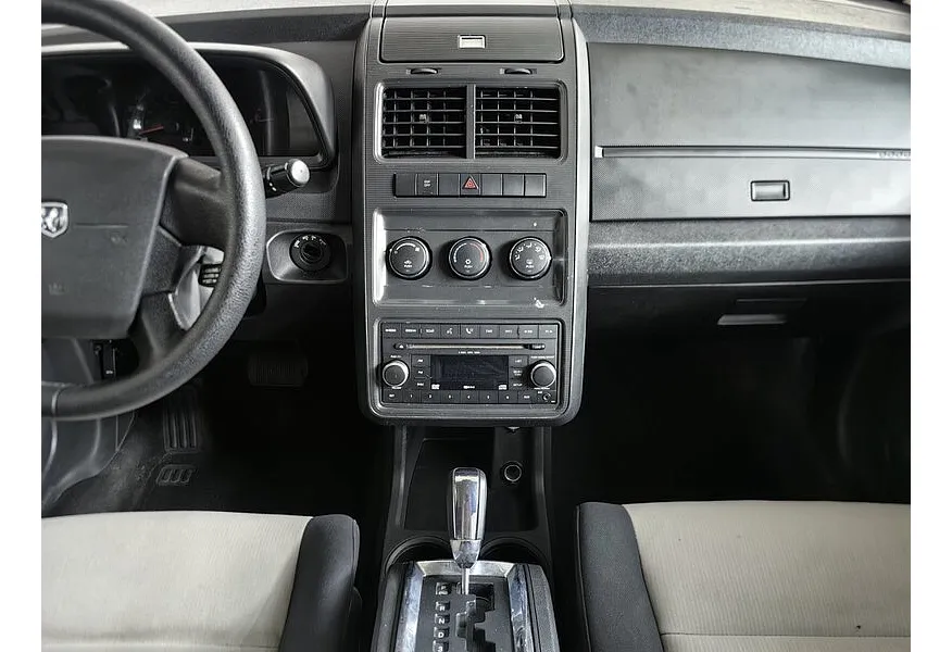 Dodge Journey 2.4 AT (170 л.с.) Черный в АВИЛОН. Слайд №9