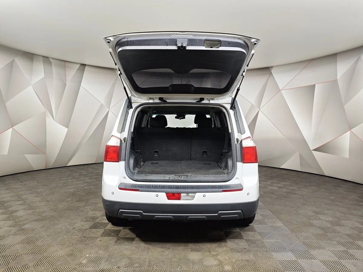 Chevrolet Orlando 1.8 MT (141 л.с.) Белый в АВИЛОН. Слайд №12