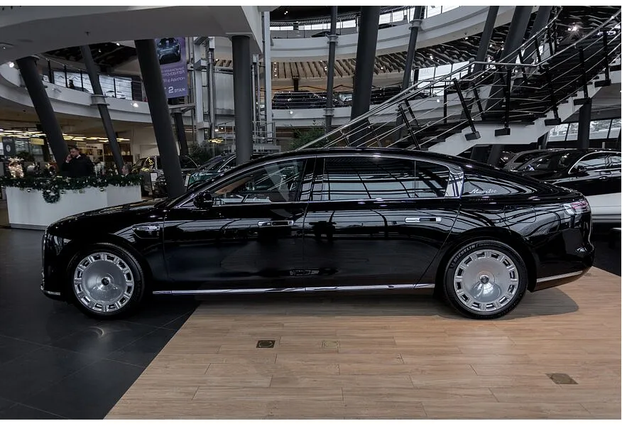 Maextro S800 1.5h AT (864 л.с.) Exclusive Черный в АВИЛОН. Слайд №8