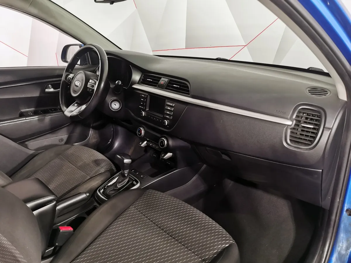 Kia Rio 1.6 AT (123 л.с.) Синий в АВИЛОН. Слайд №11