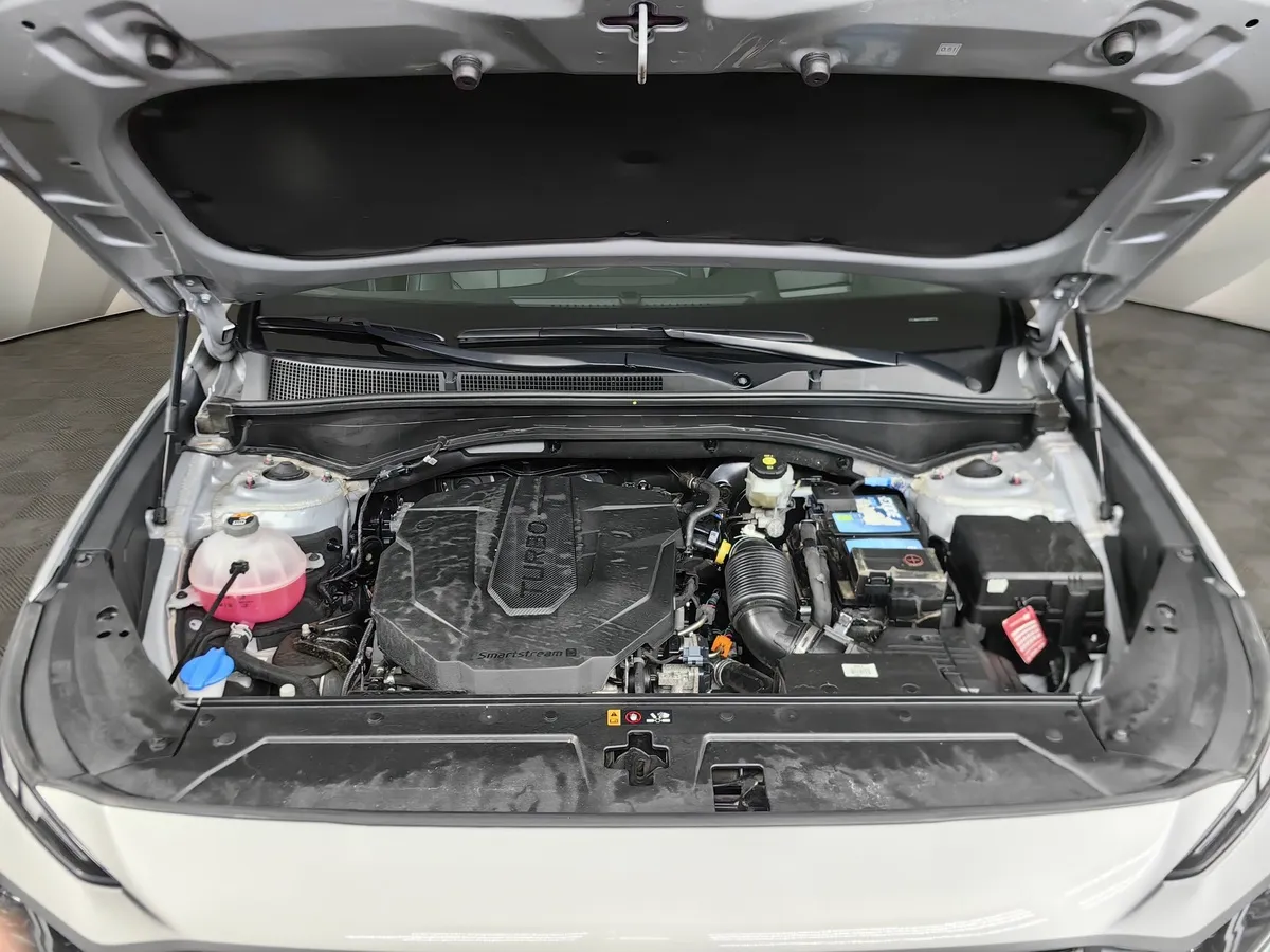 Hyundai Santa Fe 2.2 CRDi AWD 8AT (200 л.с.) High-Tech Серый в АВИЛОН. Слайд №11