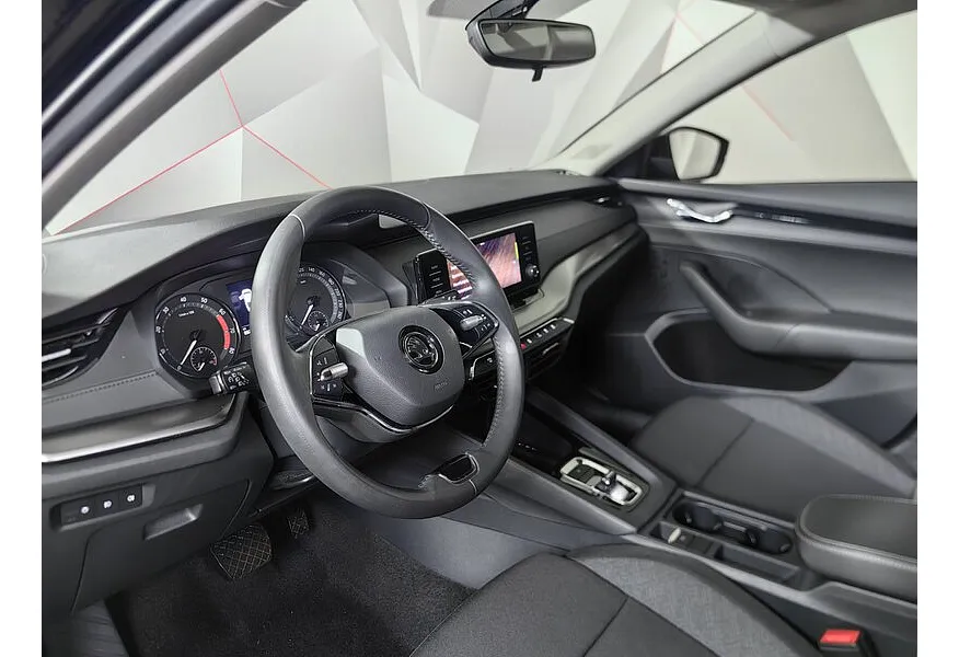 Skoda Octavia 1.4 AT FWD (150 л.с.) Style Plus Черный в АВИЛОН. Слайд №19