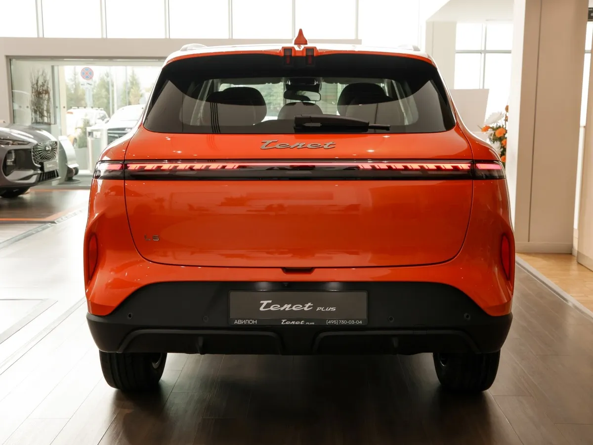 Tenet Plus L6 1.5T 6DCT 2WD (147 л.с.) Ультра Оранжевый в АВИЛОН. Слайд №4