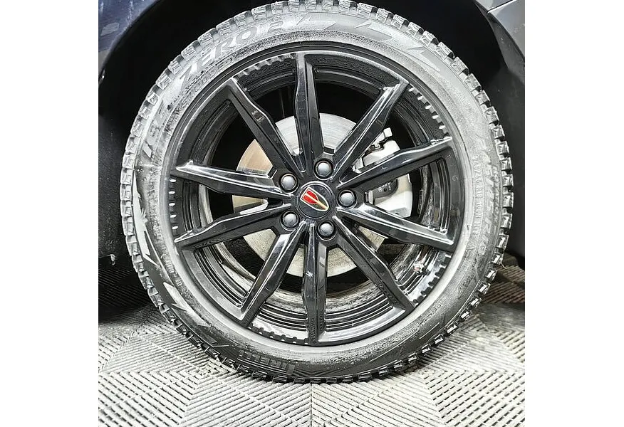 Hongqi H5 2.0 AT (218 л.с.) Black Edition Черный в АВИЛОН. Слайд №9