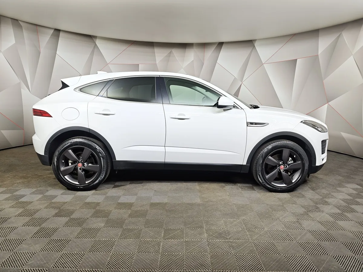 Jaguar E-Pace P200 AT AWD (200 л.с.) S Белый в АВИЛОН. Слайд №6