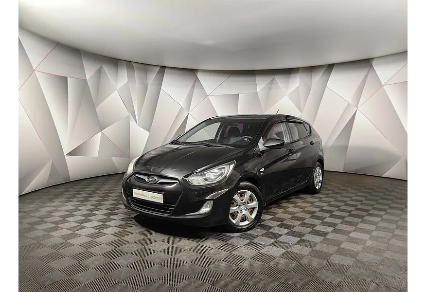 АВИЛОН - Hyundai Solaris 1.6 AT (123 л.с.) Active Черный - slide 0