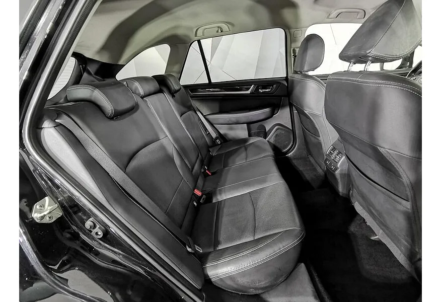 Subaru Outback 2.5 Lineartronic AWD (175 л.с.) Черный в АВИЛОН. Слайд №17