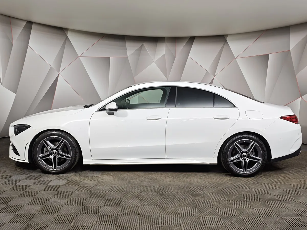 Mercedes-Benz CLA 200 7G-DCT (150 л.с.) Sport Белый в АВИЛОН. Слайд №5