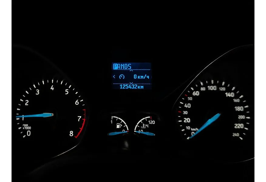 Ford Focus 1.6 Ti-VCT PowerShift (105 л.с.) SYNC Edition Черный в АВИЛОН. Слайд №17