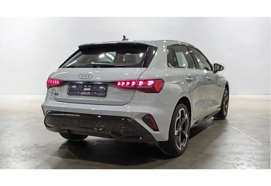 Audi A3 1.5 TFSI AMT (160 л.с.) Серый в АВИЛОН. Слайд №5