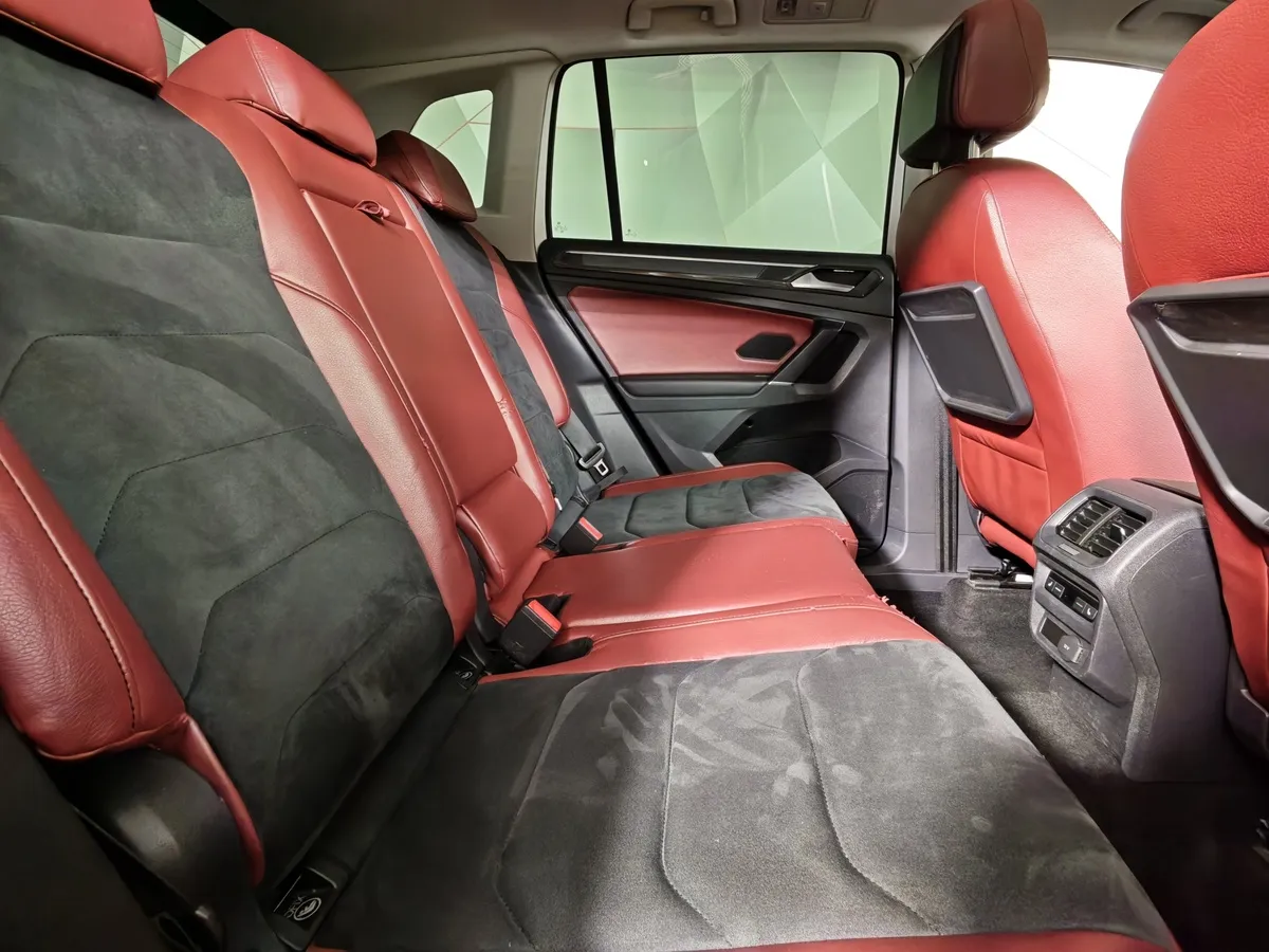 Volkswagen Tiguan 2.0 TDI 4Motion DSG (150 л.с.) Highline Белый в АВИЛОН. Слайд №16