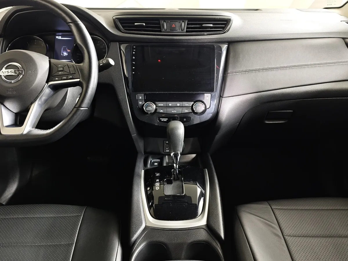 Nissan Qashqai 2.0 CVT (144 л.с.) Черный в АВИЛОН. Слайд №14