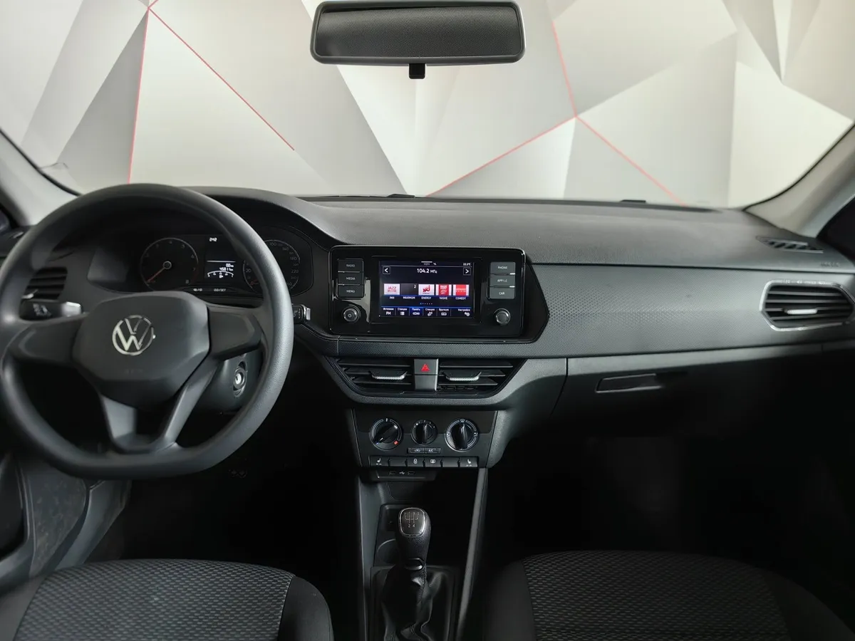 Volkswagen Polo 1.6 MPI MT (110 л.с.) Respect Белый в АВИЛОН. Слайд №15