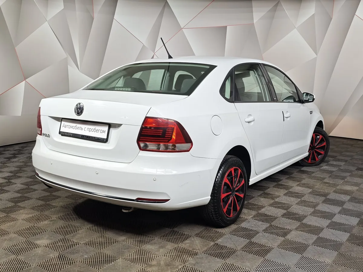 Volkswagen Polo 1.6 MPI MT (110 л.с.) Allstar Белый в АВИЛОН. Слайд №2