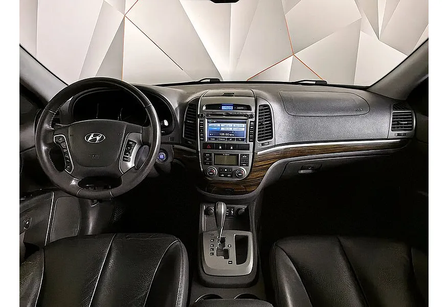 Hyundai Santa Fe 2.4 AT 4WD (174 л.с.) Красный в АВИЛОН. Слайд №14