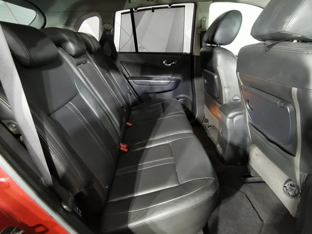 Renault Koleos 2.5 CVT 4x4 (171 л.с.) Красный в АВИЛОН. Слайд №15
