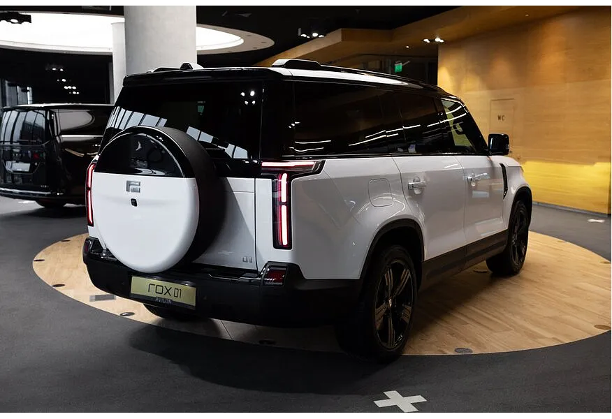 LIVE. Слайд №2