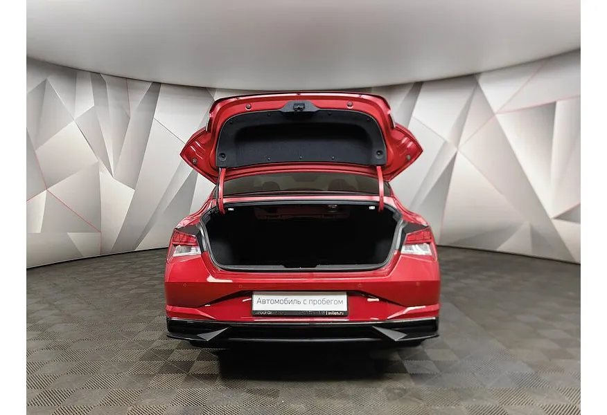 Hyundai Elantra 1.6 AT (128 л.с.) Elegance Красный в АВИЛОН. Слайд №4
