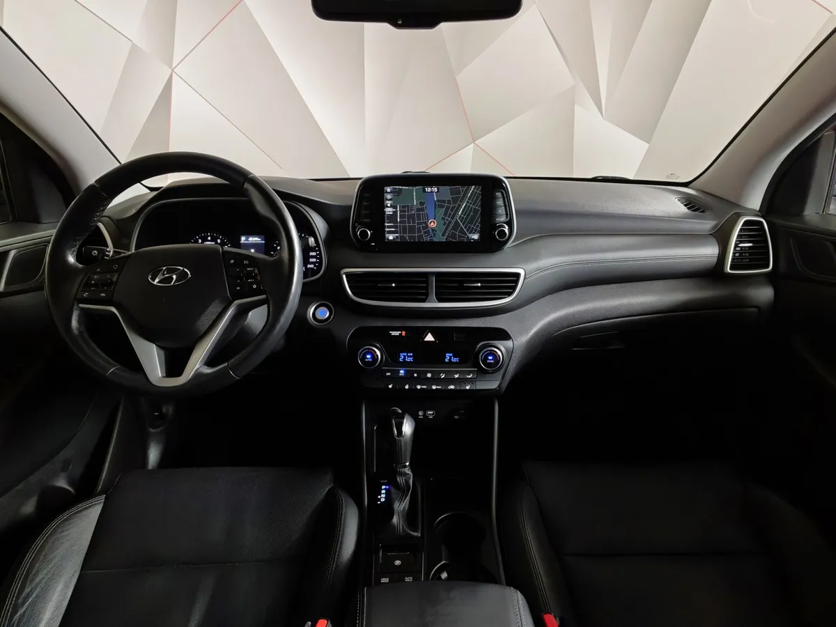 Hyundai Tucson 2.0 (150 л.с.) MPi-6AT-4WD Dynamic Красный в АВИЛОН. Слайд №14