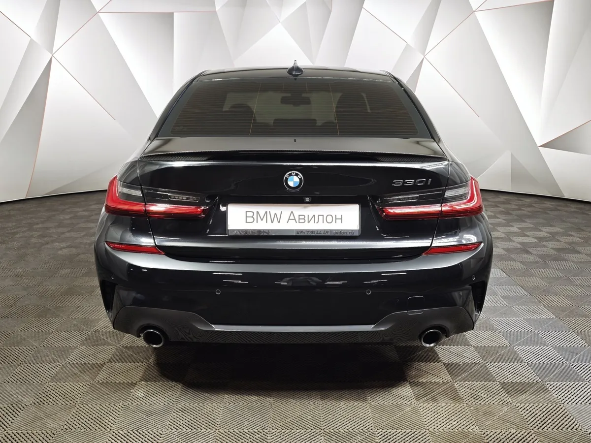 BMW 3 серия 330i Steptronic (258 л.с.) Черный в АВИЛОН. Слайд №3