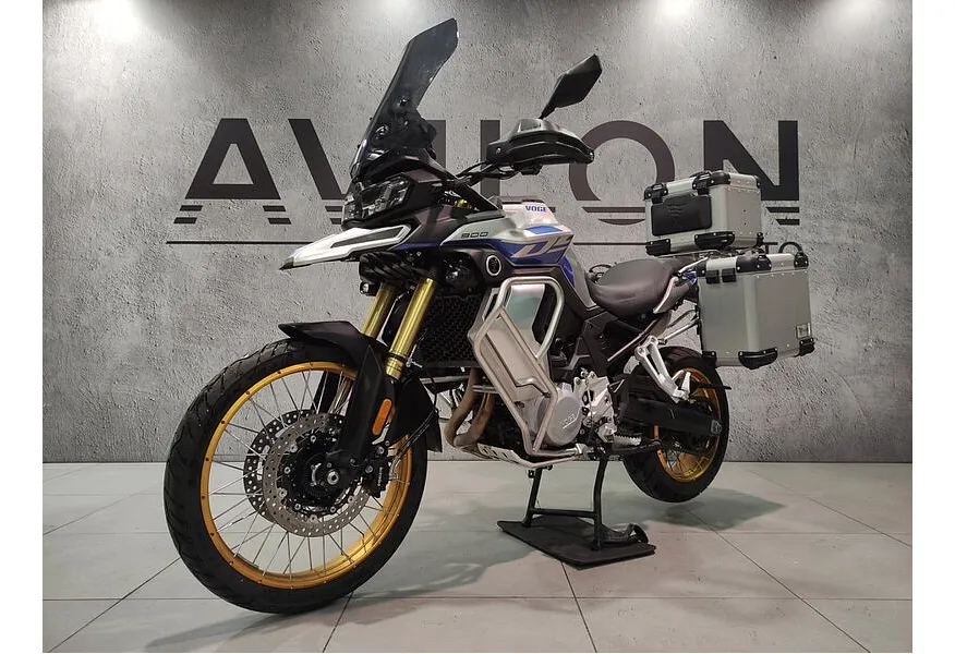 АВИЛОН - VOGE DS900X 895 см³ (96 л.с.) (96) Белый - slide 9475214