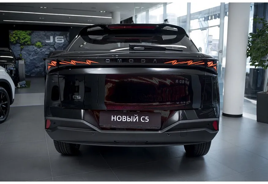 Omoda C5 1.5T DCT FWD (147 л.с.) Драйв Черный в АВИЛОН. Слайд №3 Omoda C5 1.5T DCT FWD (147 л.с.) Драйв Черный в АВИЛОН. Слайд №3