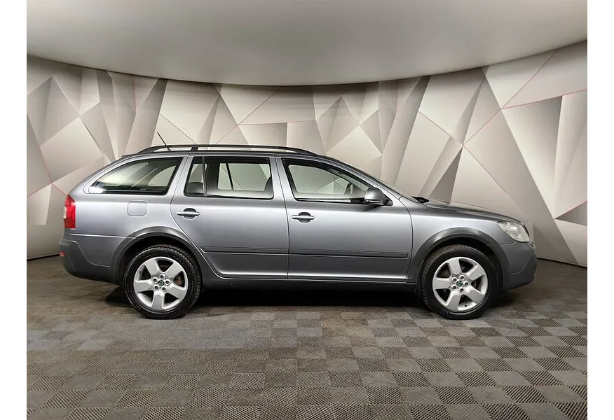 Skoda Octavia 1.8 TSI MT 4x4 (152 л.с.) Scout Серый в АВИЛОН. Слайд №6