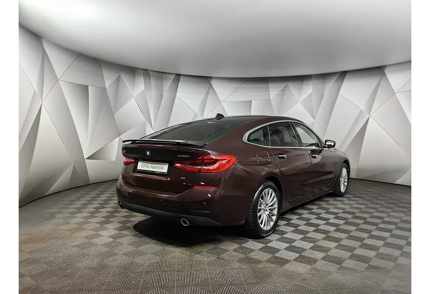 LIVE. Слайд №6